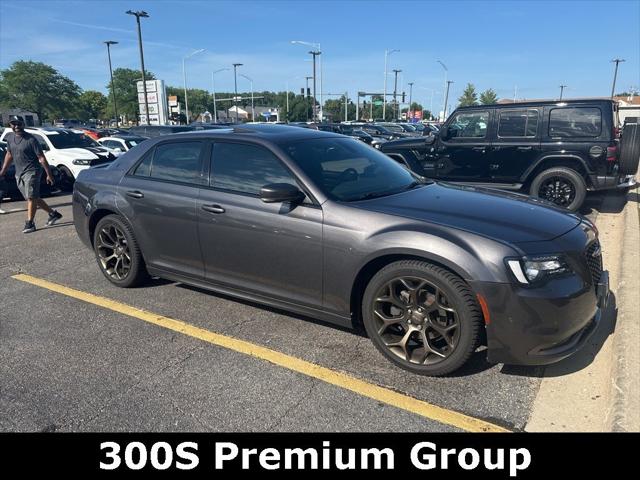 2016 Chrysler 300 300S Alloy Edition