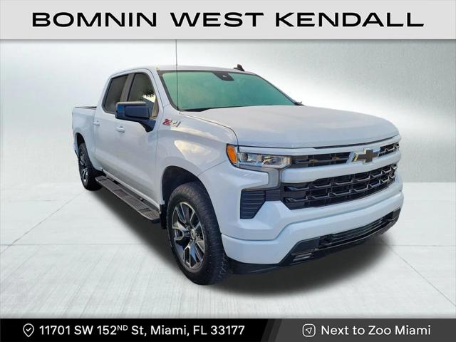 2022 Chevrolet Silverado 1500 4WD Crew Cab Short Bed RST