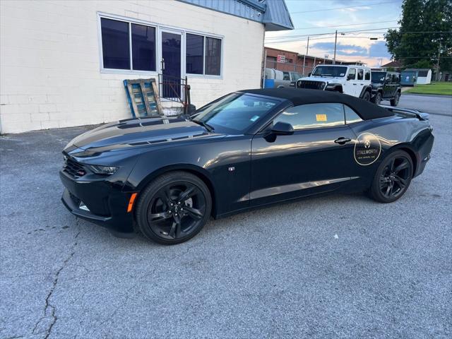 2023 Chevrolet Camaro RWD Convertible 3LT