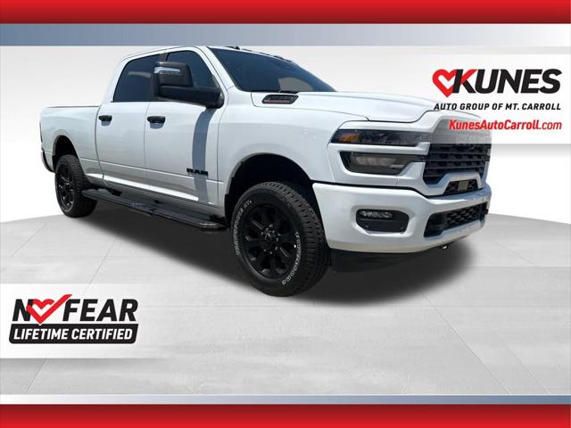 2025 RAM 3500 Big Horn Crew Cab 4x4 64 Box
