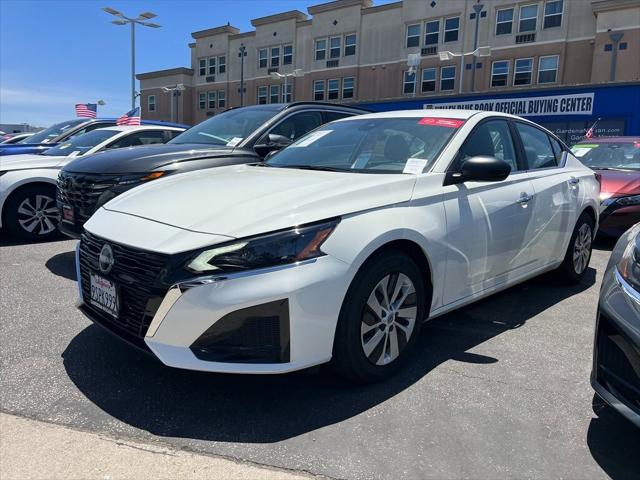 2025 Nissan Altima S FWD