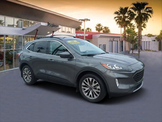 2022 Ford Escape Titanium