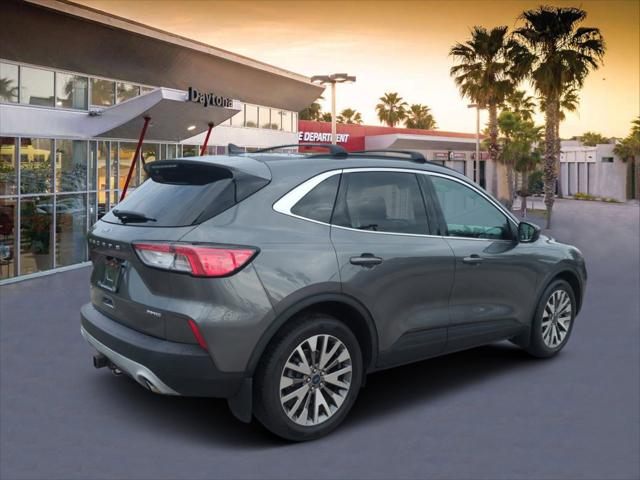 2022 Ford Escape Titanium