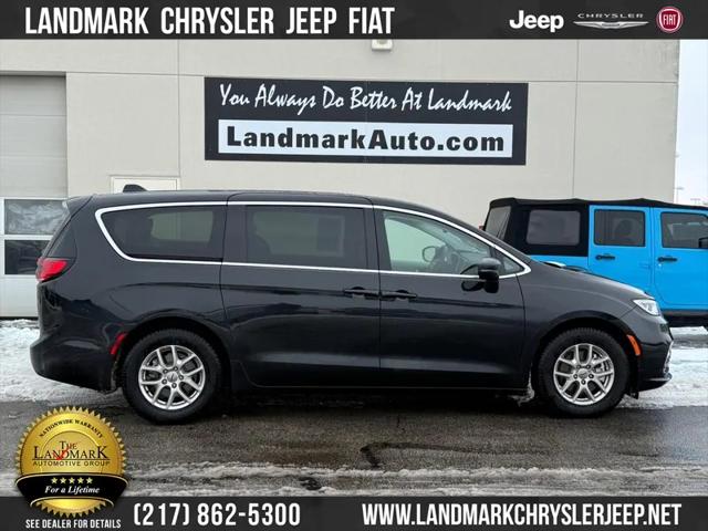 2023 Chrysler Pacifica Touring L 2023 Chrysler Pacifica Touring L