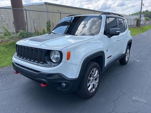 2016 Jeep Renegade Trailhawk