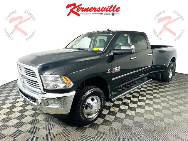 2017 RAM 3500 Big Horn Crew Cab 4x4 8 Box