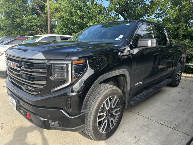 2023 GMC Sierra 1500 4WD Crew Cab Short Box AT4
