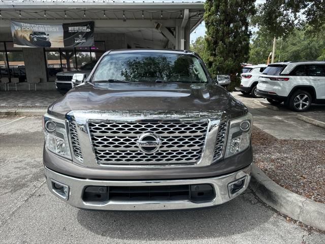 2017 Nissan TITAN SL