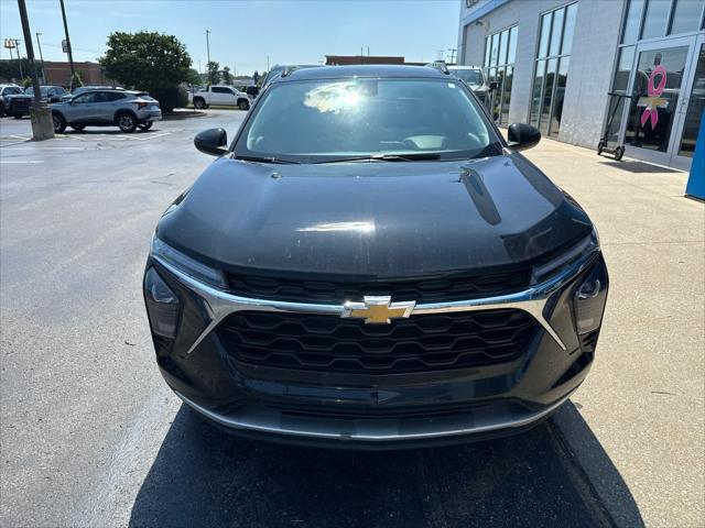 2024 Chevrolet Trax FWD LT