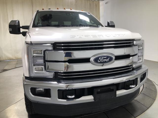 2017 Ford F-350 LARIAT