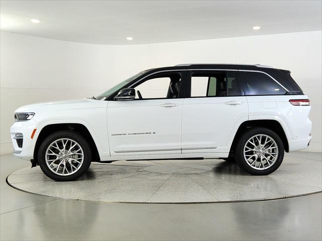 2022 Jeep Grand Cherokee Summit 4x4