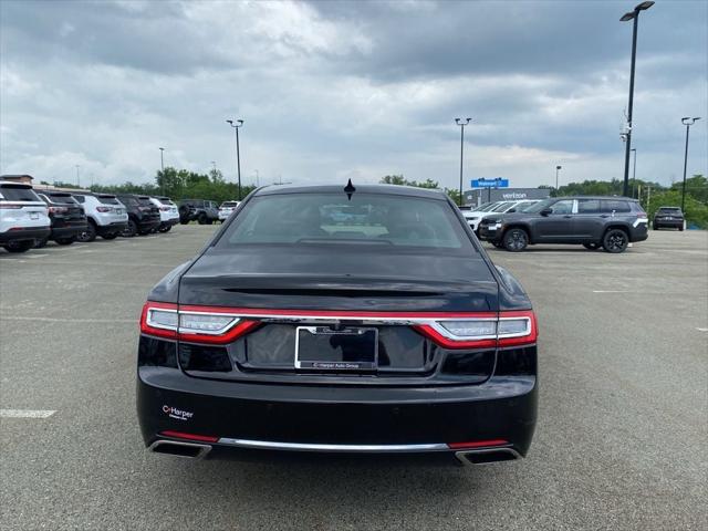 2018 Lincoln Continental Premiere