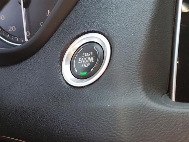 Used 2022 Cadillac XT4 For Sale in Waterford Twp, MI