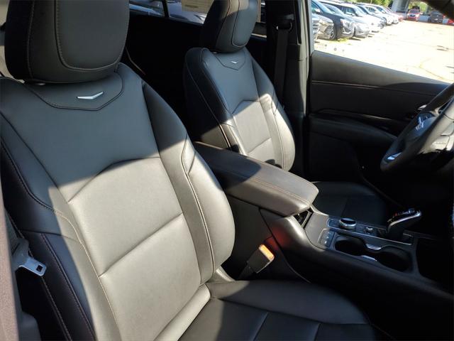 Used 2022 Cadillac XT4 For Sale in Waterford Twp, MI