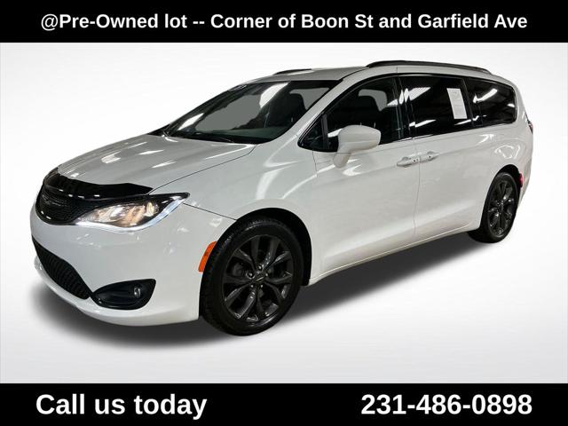 2018 Chrysler Pacifica Touring L Plus for sale in Traverse City, MI