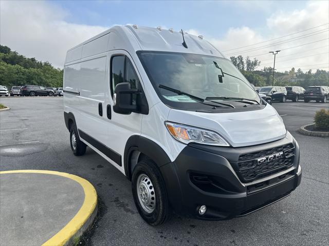 2025 Ram ProMaster Cargo Van Tradesman High Roof 136" WB w/Pass Seat