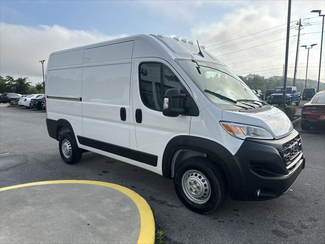 2025 Ram ProMaster Cargo Van Tradesman High Roof 136" WB w/Pass Seat