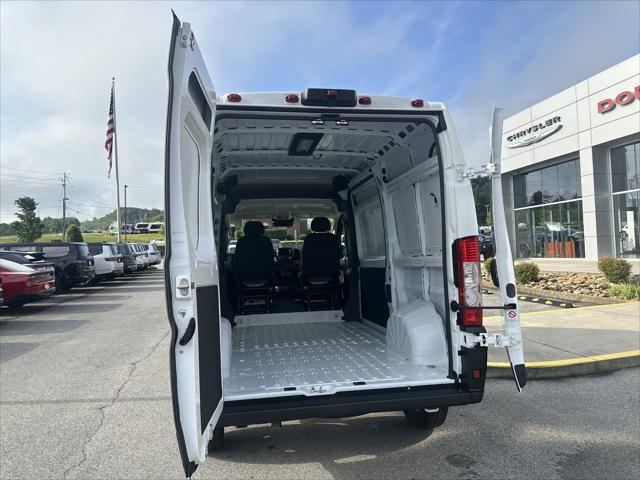 2025 Ram ProMaster Cargo Van Tradesman High Roof 136" WB w/Pass Seat