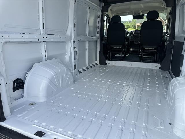 2025 Ram ProMaster Cargo Van Tradesman High Roof 136" WB w/Pass Seat