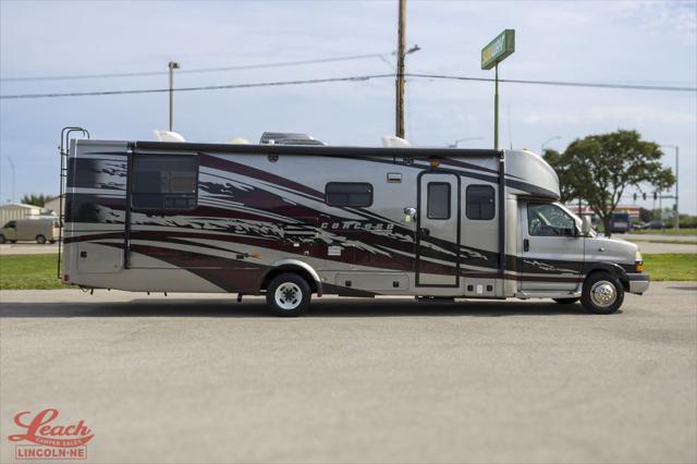 2013 Chevrolet Express Cutaway 4500 Series
