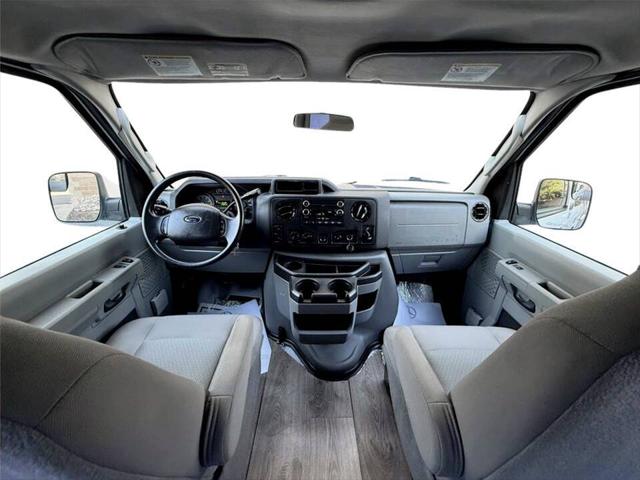 2014 Ford E-150 XLT