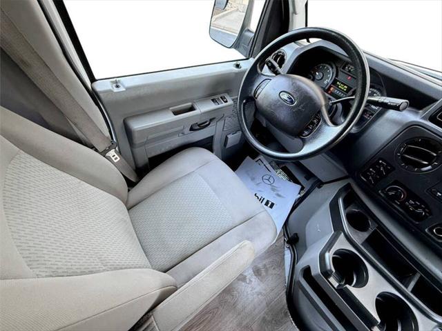 2014 Ford E-150 XLT