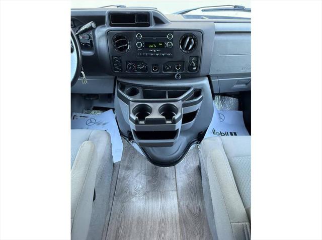 2014 Ford E-150 XLT
