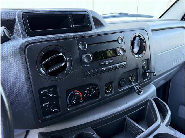 2014 Ford E-150 XLT