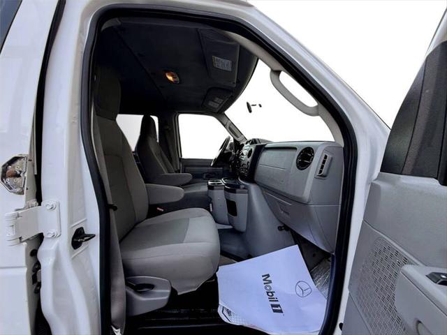 2014 Ford E-150 XLT