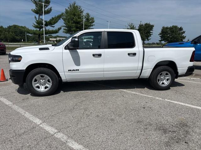 2026 Ram 1500 Tradesman Crew Cab 4x4 5'7" Box