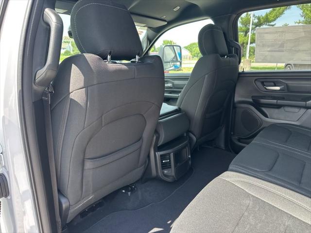 2026 Ram 1500 Tradesman Crew Cab 4x4 5'7" Box