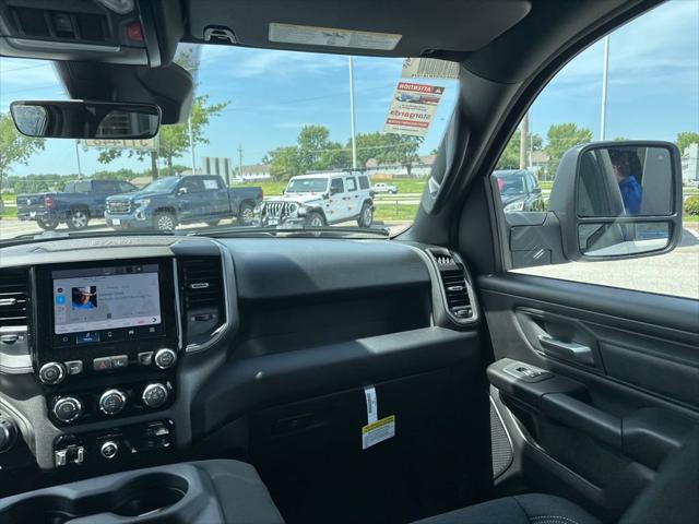 2026 Ram 1500 Tradesman Crew Cab 4x4 5'7" Box