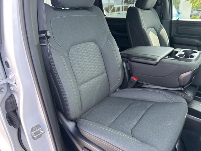 2026 Ram 1500 Tradesman Crew Cab 4x4 5'7" Box