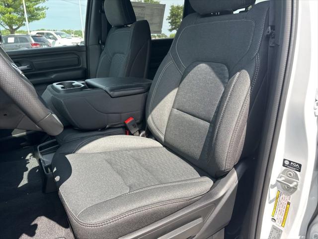 2026 Ram 1500 Tradesman Crew Cab 4x4 5'7" Box