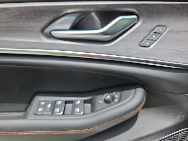 2025 Jeep Grand Cherokee L Overland 4x4