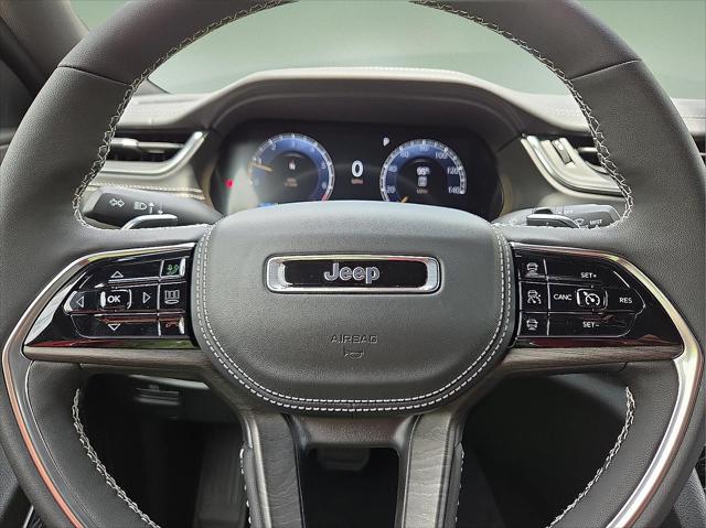 2025 Jeep Grand Cherokee L Overland 4x4
