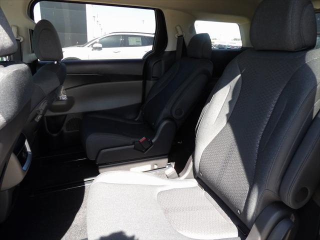 2026 Kia Carnival LX