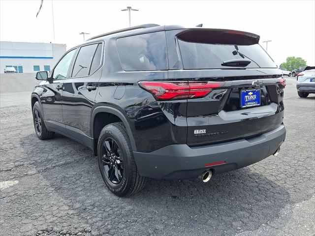 2023 Chevrolet Traverse AWD LT Leather