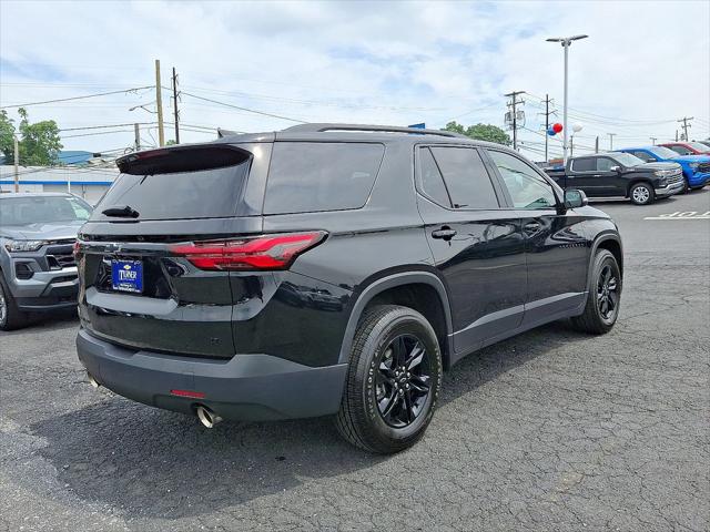 2023 Chevrolet Traverse AWD LT Leather