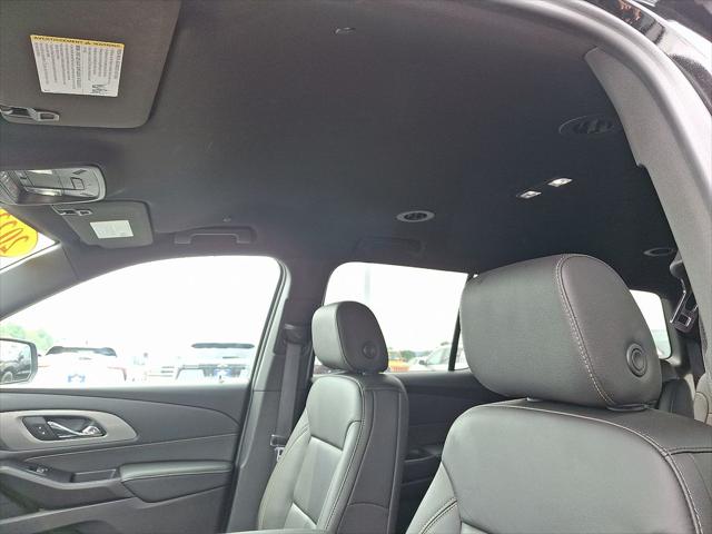 2023 Chevrolet Traverse AWD LT Leather