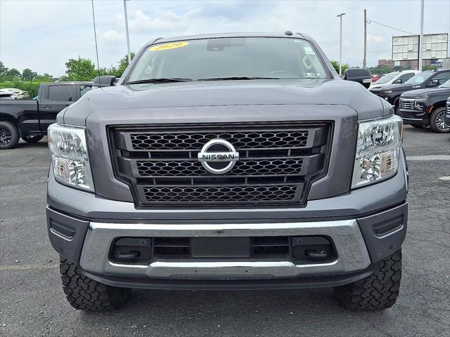 2020 Nissan Titan Crew Cab SV 4x4
