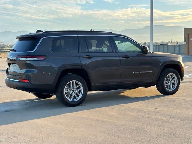 2025 Jeep Grand Cherokee GRAND CHEROKEE L LAREDO X 4X4