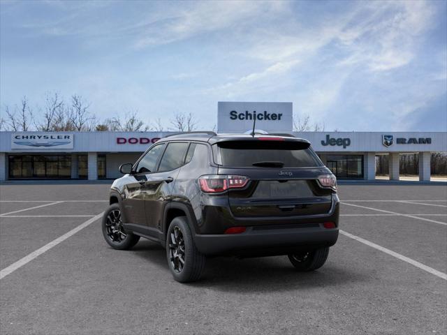 2025 Jeep Compass COMPASS LATITUDE 4X4