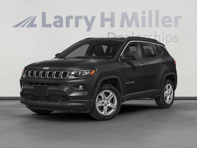 2025 Jeep Compass COMPASS LATITUDE 4X4