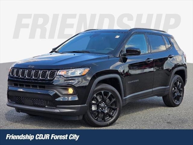 2025 Jeep Compass COMPASS LATITUDE 4X4