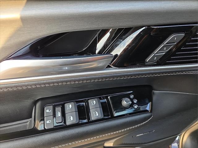 2025 Jeep Wagoneer Series II Carbide 4x4