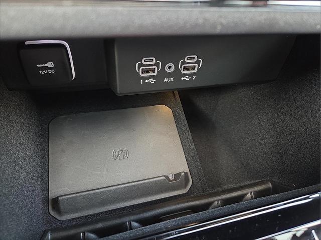 2025 Jeep Wagoneer Series II Carbide 4x4