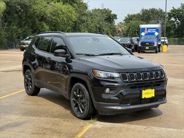 2025 Jeep Compass COMPASS LATITUDE 4X4