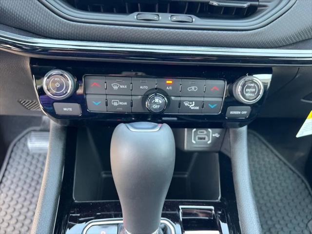2025 Jeep Compass Latitude 4x4