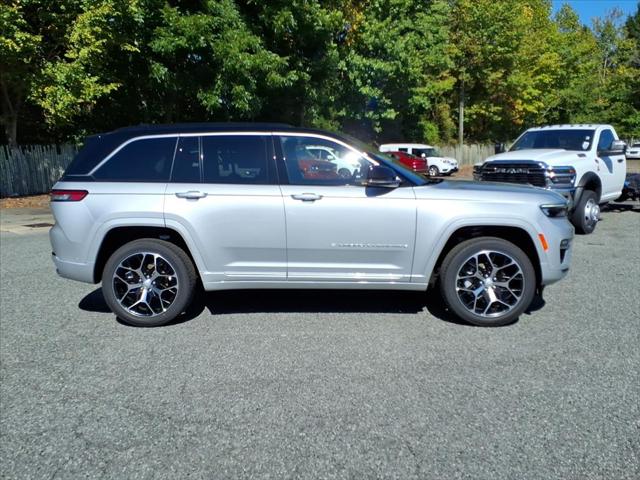 2025 Jeep Grand Cherokee GRAND CHEROKEE SUMMIT RESERVE 4X4